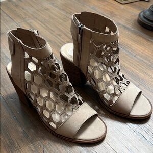 Vince Camuto Tan Cutout Heeled Sandals